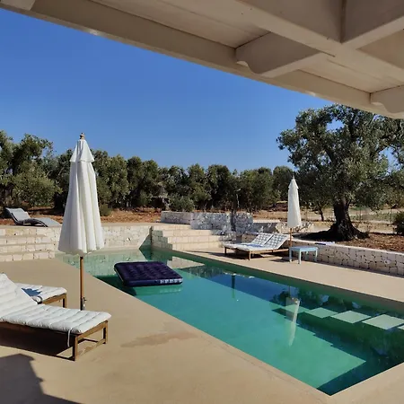 ヴィラ Mare Sole E Trulli オストゥーニ